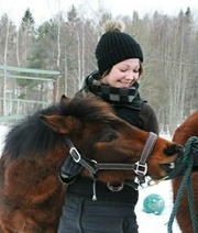 Linda is a calm and patient bachelor of social services and educated, among others, in empowering horse activities. After many years of jumping, Linda has now focused on educating young horses and rehabilitating horses in different ages both from the ground and from horseback. For Linda the goal as a riding instructor is always healthy, happy and selfconfident horses and riders and a harmonius interplay between them. Linda teaches in Swedish, Finnish and English.